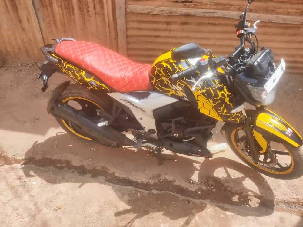 A vendre : Moto TVS – Excellent état !
