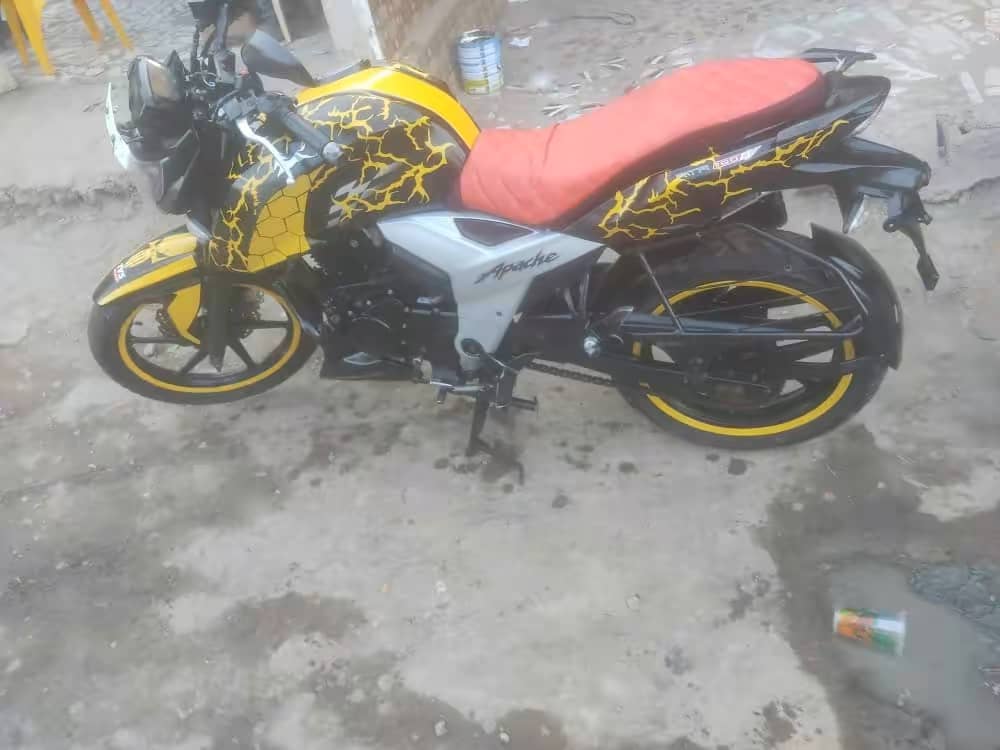 A vendre : Moto TVS – Excellent état !